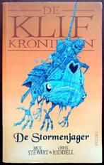 De Klif kronieken - De Stormenjager - Paul Stewart, Gelezen, Paul Steward, Ophalen of Verzenden, Fictie