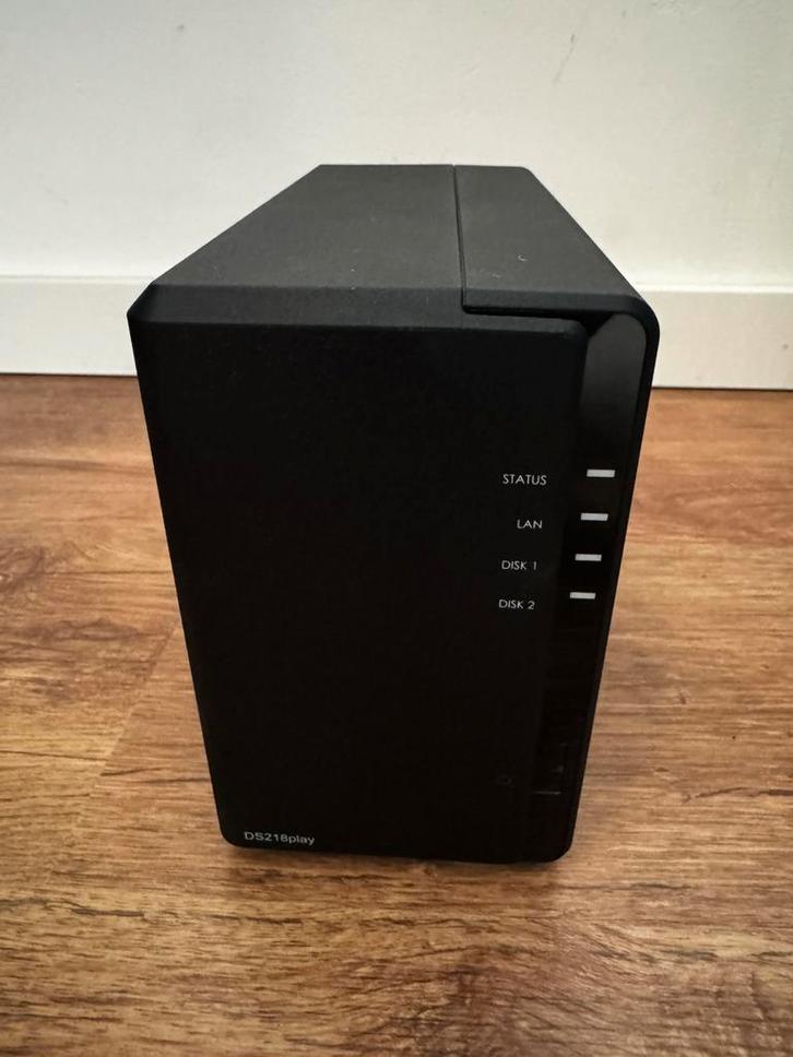 Synology DS218play NAS - incl. 2x 1T Seagate HDD, Computers en Software, NAS, Zo goed als nieuw, Ophalen of Verzenden