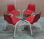 16 Helmut Starke kunststof kuipstoelen kantine stoelen rood, Huis en Inrichting, Stoelen, Kunststof, Ophalen of Verzenden, Zo goed als nieuw