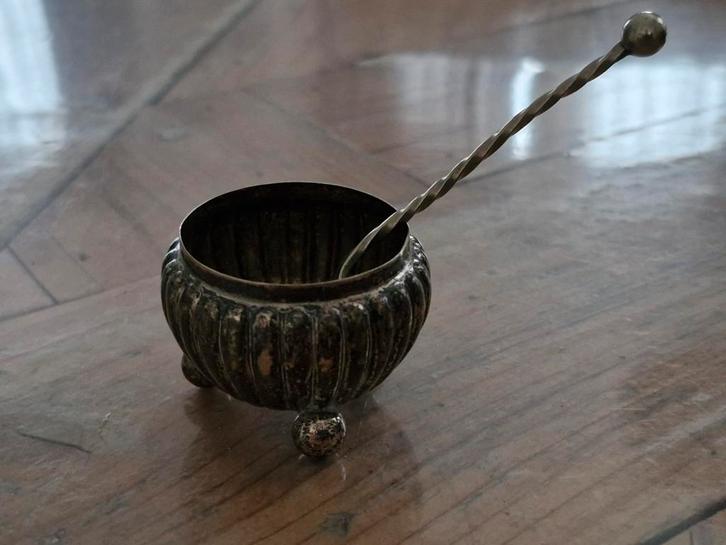 Antiek Duits zilveren zoutvaatje, Antiek en Kunst, Antiek | Goud en Zilver, Ophalen of Verzenden