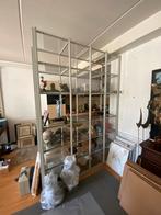 GRATIS! Glazen Vitrinekast met houten frame, Ophalen, Met plank(en), Gebruikt, 200 cm of meer