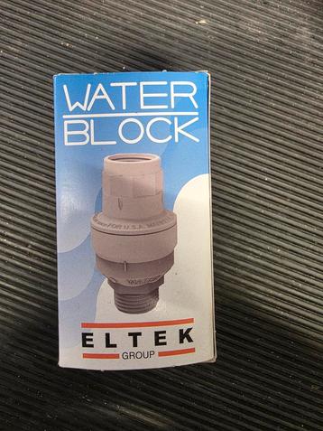 Water Block Water Slot - 2 Stuks beschikbaar voor biedingen