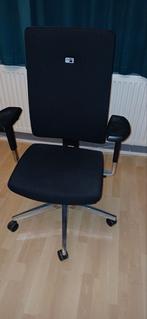 Zo goed als nieuwe bureaustoel wegens verhuizing, Huis en Inrichting, Bureaustoelen, Ophalen