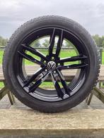 19” set Volkswagen Tiguan Goodyear 255-45-19❄️banden 8 mm, Gebruikt, 255 mm, Banden en Velgen, Winterbanden