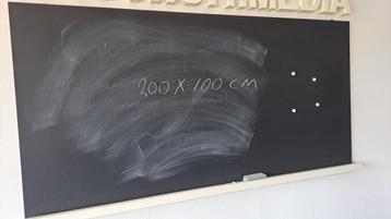 Custom made schoolbord voor krijt en ook magnetisch €100,- beschikbaar voor biedingen
