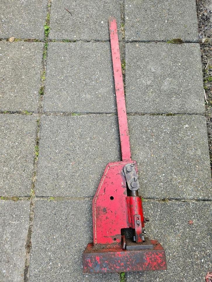 Hand ponsmachine - Metaalbewerking, Doe-het-zelf en Verbouw, Gereedschap | Handgereedschap, Gebruikt, Ophalen