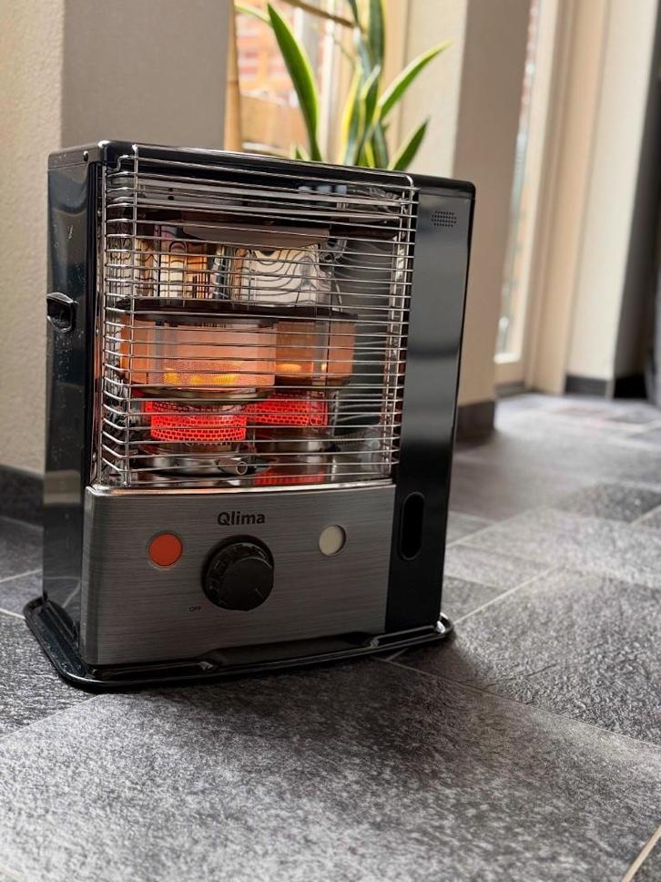 Qlima R 8128s, Huis en Inrichting, Kachels, Zo goed als nieuw, Vrijstaand, Petroleumkachel, Overige brandstoffen, Ophalen