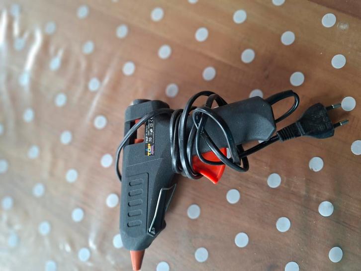 Lijmpistool - Handig voor Knutselprojecten!, Doe-het-zelf en Verbouw, Gereedschap | Handgereedschap, Gebruikt, Ophalen of Verzenden