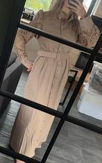 Beige Jurk met Kant - Maat S, Beige, Nieuw, Ophalen of Verzenden, Maat 36 (S)