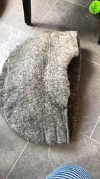 Mandje, dik vilt, lekker warm schuilplekje, Ophalen of Verzenden, Gebruikt