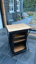 Camping kast, Caravans en Kamperen, Kampeermeubelen, Ophalen of Verzenden, Zo goed als nieuw, Campingkast