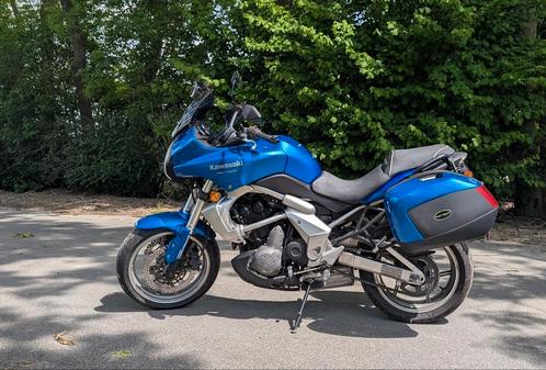 Blauwe Kawasaki versys 650 ABS & bijpassende kofferset 2008, Motoren, Motoren | Kawasaki, Particulier, Toermotor, Ophalen