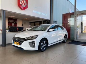 Hyundai IONIQ 1.6 GDi ComfortAutomaat,Navigatie,Achteruitrij beschikbaar voor biedingen
