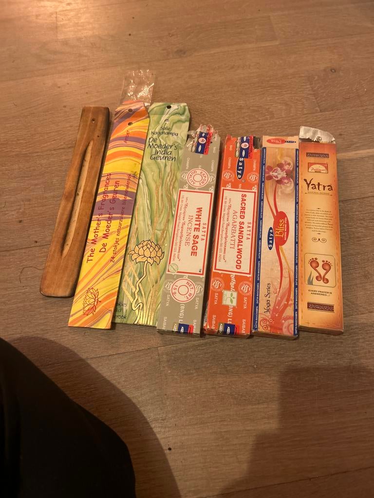 Wierook set met houder - diverse geuren, Ophalen of Verzenden, Nieuw, Overige onderwerpen