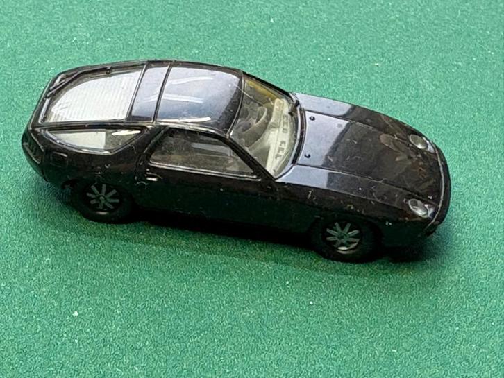 Herpa Porsche 928  IMG6825/6, Hobby en Vrije tijd, Modelauto's | 1:87, Zo goed als nieuw, Auto, Herpa, Ophalen of Verzenden