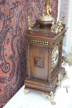 Tafelklok met bronzen ornamenten, Antiek en Kunst, Ophalen of Verzenden