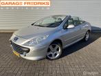 Peugeot 307 CC 2.0-16V | Stoelverwarming | Trekhaak |, Auto's, Gebruikt, 4 cilinders, Cabriolet, 4 stoelen
