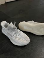 Yeezy Boost 350 V2 Reflective, Kleding | Heren, Schoenen, Ophalen of Verzenden, Nieuw, Wit, Sneakers of Gympen