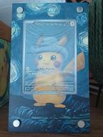 te koop pokemon pikachu houder met kaart, Hobby en Vrije tijd, Verzamelkaartspellen | Pokémon, Nieuw, Ophalen of Verzenden, Losse kaart