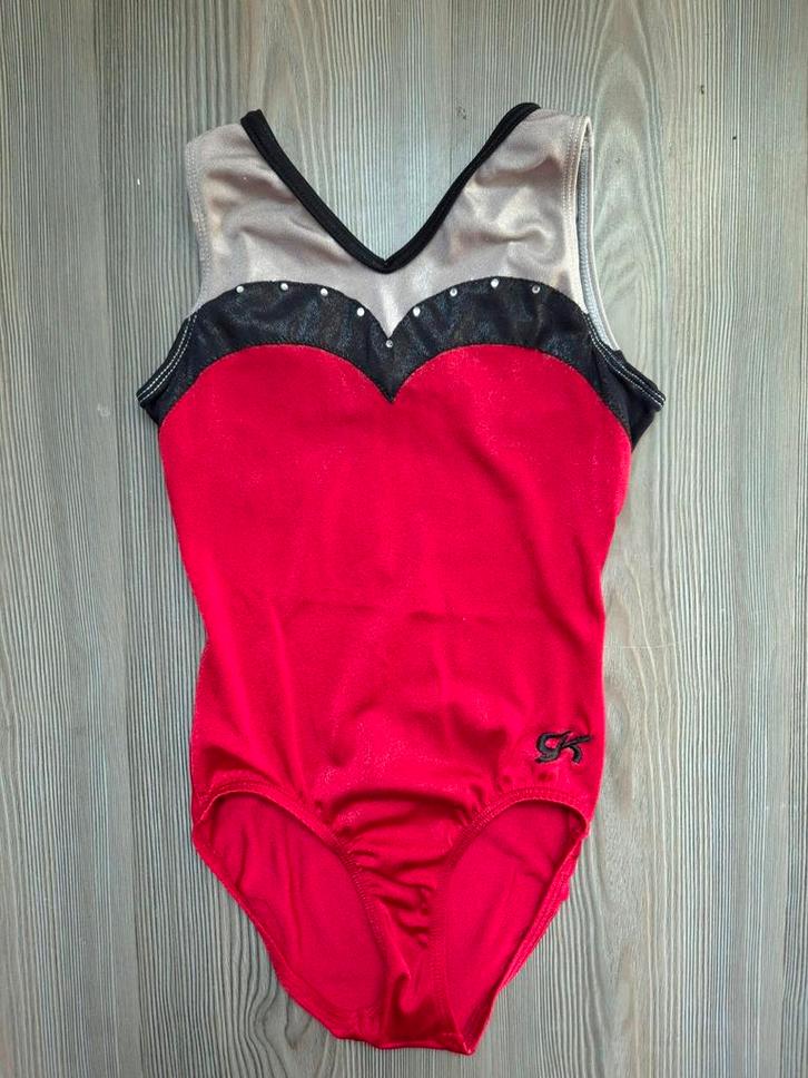 Turnpakje GK maat 134 140 146, Sport en Fitness, Turnen, Zo goed als nieuw, Turnpak(je), Kindermaat 122 t/m 140, Rood, Ophalen of Verzenden