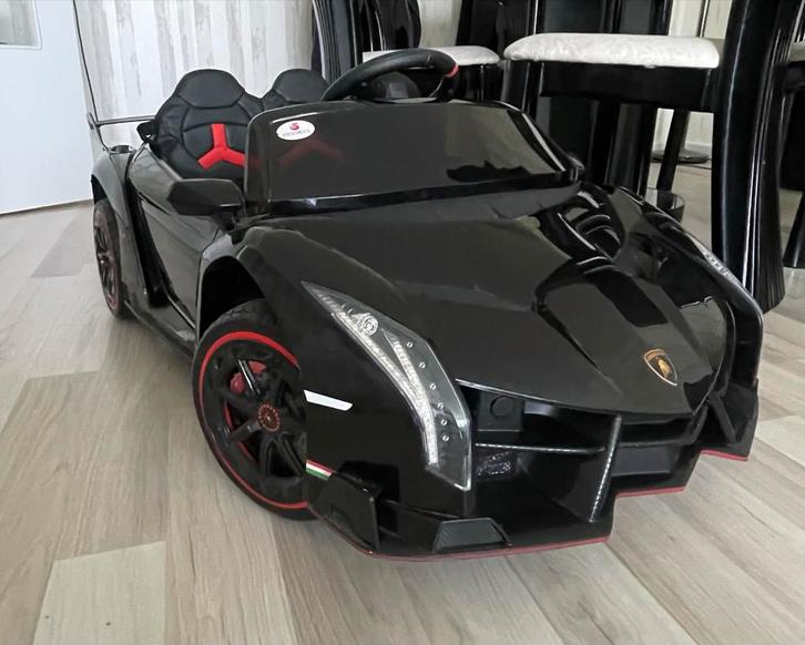 Lamborghini Veneno Elektrische Kinderauto - Zo Goed Als Nieu, Kinderen en Baby's, Speelgoed | Buiten | Accuvoertuigen, Zo goed als nieuw