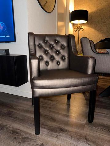6 leren stoelen Rue da Rosa Oss beschikbaar voor biedingen