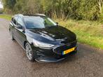 Ford Focus 1.0 Ecoboost Hybrid 155pk Powershift 2024 Zwart, Auto's, Ford, Zwart, Zwart, Origineel Nederlands, Stationwagon