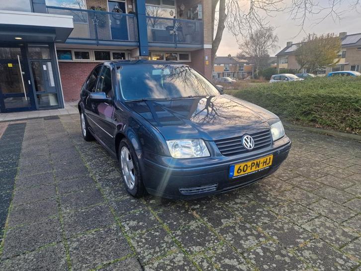 Volkswagen Bora 2.0 85KW 2004 Blauw, Auto's, Volkswagen, Particulier, Bora, ABS, Benzine, Euro 4, D, Sedan, Handgeschakeld, Origineel Nederlands