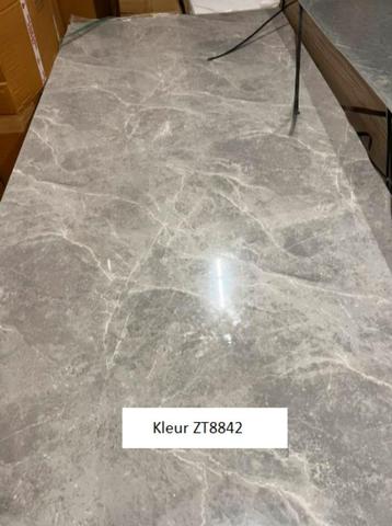 Pvc marmerlook platen 3 mm. 280 cm. x 122 cm. 5 kleuren beschikbaar voor biedingen