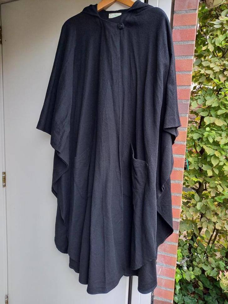 Zwarte wollen cape / jas - Jimmy Hourihan, Ierland, Kleding | Dames, Jassen | Winter, Gedragen, Zwart, Ophalen of Verzenden