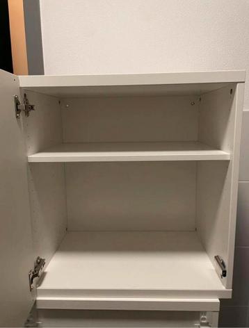 Ikea Besta kast -2 stuks - wit - hoogglans deuren, perect - afbeelding 4