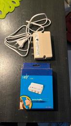 HQ antenneversterker 25dB – 2 uitgangen (ANT AMP2), Ophalen of Verzenden, Zo goed als nieuw