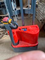 stapelaar elektrisch nieuwe accu s rol - afvalcontainers etc, Ophalen, Zo goed als nieuw