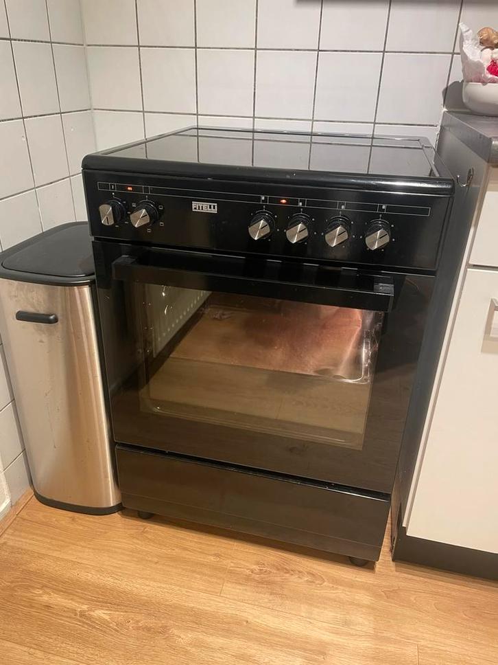 Fitelli Fornuis Vrijstaand met gebruikerssporen, Witgoed en Apparatuur, Ovens, Gebruikt, Vrijstaand, Oven, 45 tot 60 cm, Ophalen