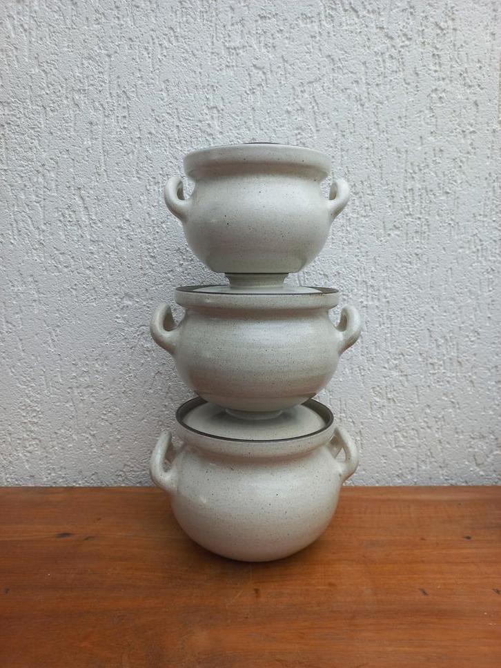 Drie dekschalen. Vintage. Zaalberg. Klei en Vuur. Keramiek., Antiek en Kunst, Antiek | Keramiek en Aardewerk, Ophalen of Verzenden