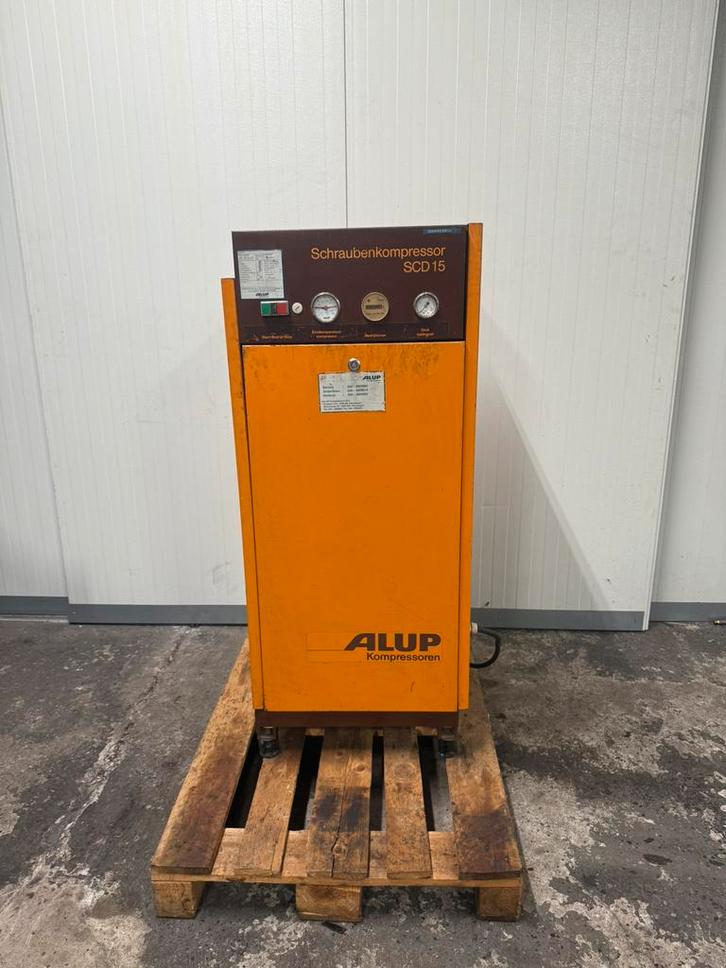 Alup scd15 schroefcompressor, Doe-het-zelf en Verbouw, Compressors, Zo goed als nieuw, 100 liter of meer, 800 liter/min of meer