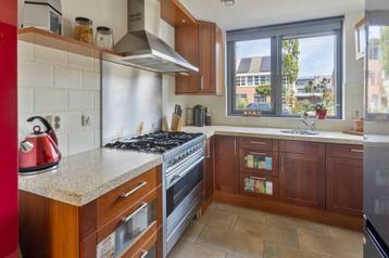 Keuken (kersenhout, Terrazzo murano, Boretti, Siemens) beschikbaar voor biedingen