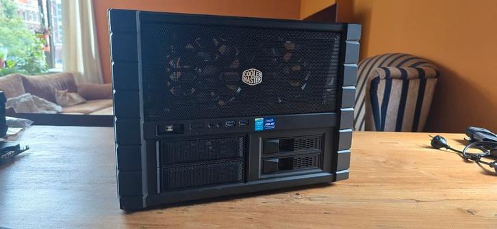 Gaming PC | i7-4770K | GTX 1080 | 16GB DDR3 | SSD | 750w PSU, Computers en Software, Desktop Pc's, Gebruikt, 3 tot 4 Ghz, SSD