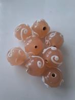 8 stuks lampwork glaskralen beige wit kralen 10 mm, Ophalen of Verzenden, Nieuw, Kraal