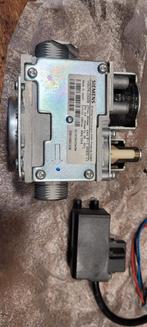 Siemens gasventiel gasblok met ventiel., Ophalen, Nieuw, Boiler, Minder dan 3 jaar oud