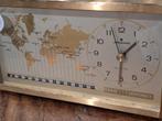 Junghans wereld klok. €85, Antiek en Kunst, Ophalen