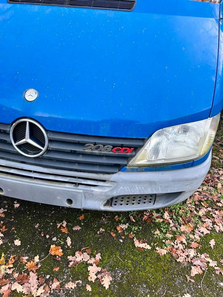 Motor met automaatbak Mercedes sprinter 208cdi motorcode 611, Auto-onderdelen, Motor en Toebehoren, Ophalen