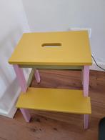 Ikea krukje - opstapje, Huis en Inrichting, Krukjes, Ophalen, Zo goed als nieuw, Hout