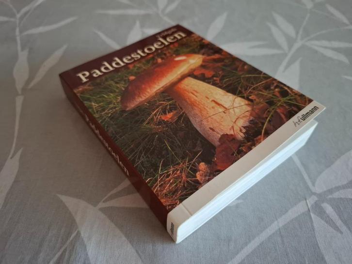 VELDGIDS PADDESTOELEN - Jean-Marie Polese, Boeken, Natuur, Zo goed als nieuw, Bloemen, Planten en Bomen, Ophalen of Verzenden