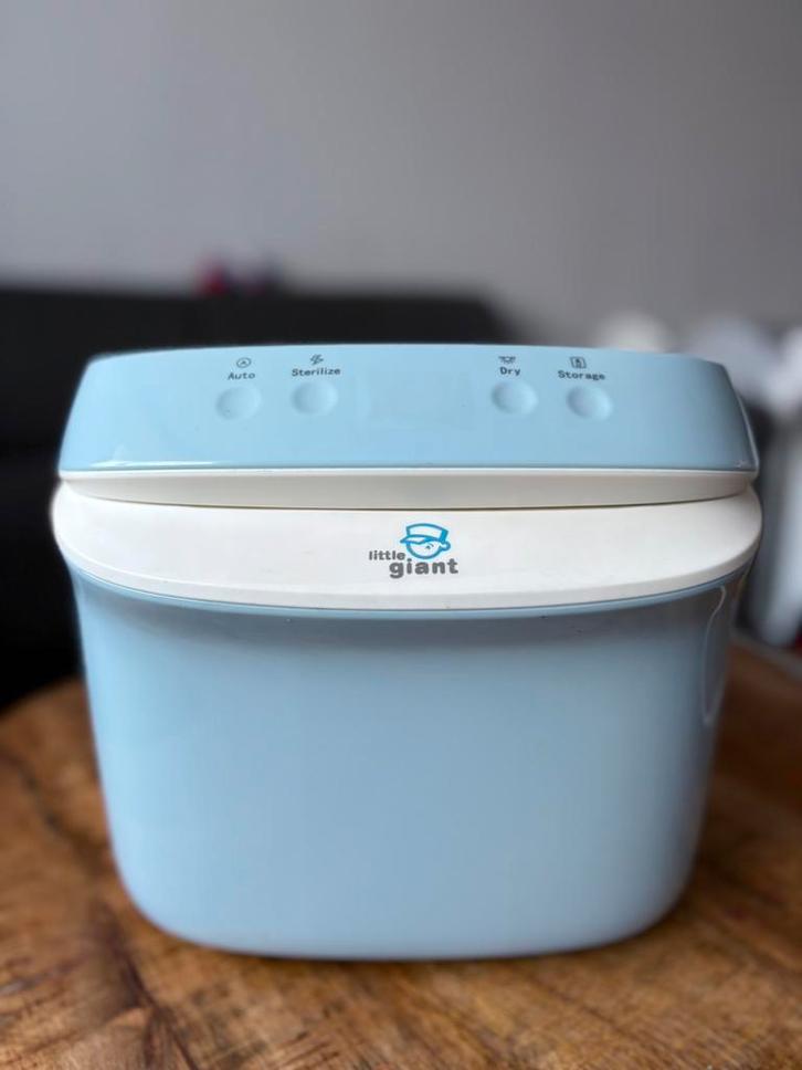 Little Giant UV-sterilisator & droger voor babyflessen, Kinderen en Baby's, Babyvoeding en Toebehoren, Zo goed als nieuw, Sterilisator