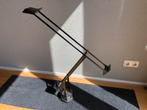 Design bureaulamp Artemide - Tizio, Gebruikt, 50 tot 75 cm, Metaal, Ophalen
