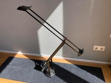 Design bureaulamp Artemide - Tizio beschikbaar voor biedingen