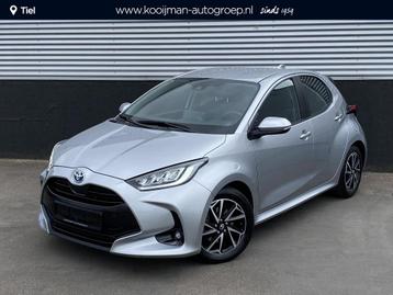 Toyota Yaris 1.5 Hybrid Dynamic Parkeersensoren voor + achte beschikbaar voor biedingen