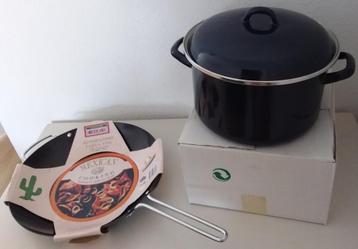  Nieuwe Wok  +  nieuwe kookpan  beschikbaar voor biedingen