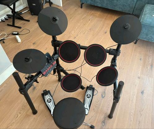 Elektronisch drumstel perfect voor beginners Fazley DDK-080, Muziek en Instrumenten, Drumstellen en Slagwerk, Zo goed als nieuw